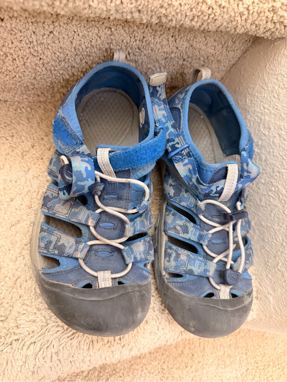 Keen Kids Blue Camo Closed-Toe Sandals